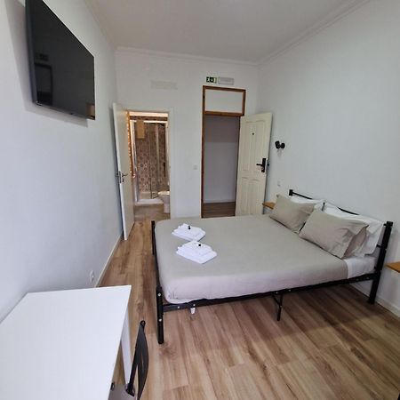 Wolley - Peniche Guesthouse מראה חיצוני תמונה